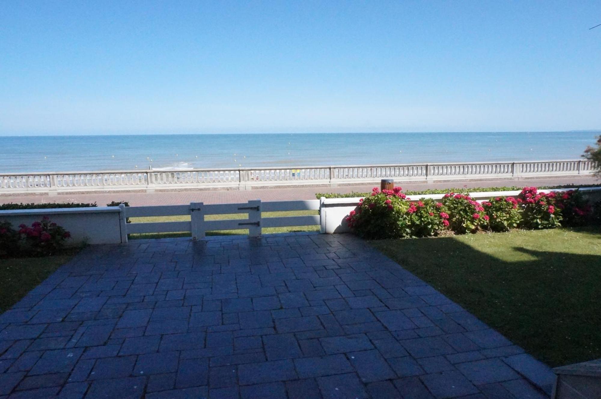Belle Vie Vue Dominante Mer Et Plage - Appartement 2 A 4 Personnes Cabourg Extérieur photo